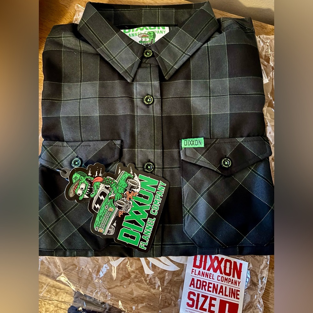 Dixxon Black & Green Plaid Women’s Flannel Shirt